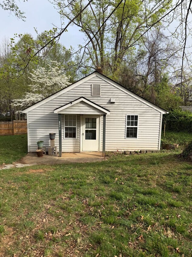 Foto del edificio - 1305 Cherry Avenue- E *PRICE REDUCTION!*