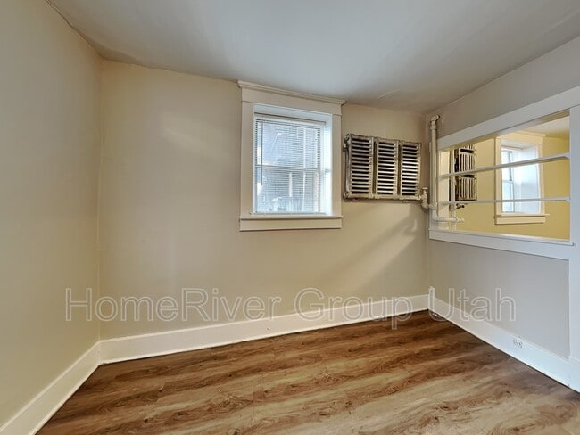 Building Photo - 314 S 700 E