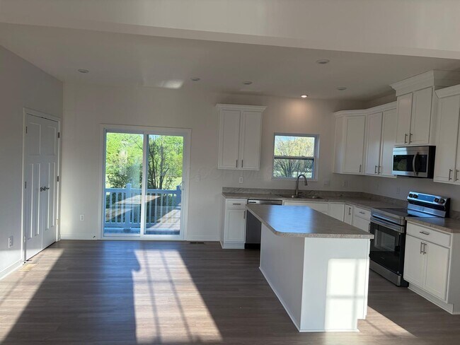 Foto del edificio - 158 Dusky Willow Dr