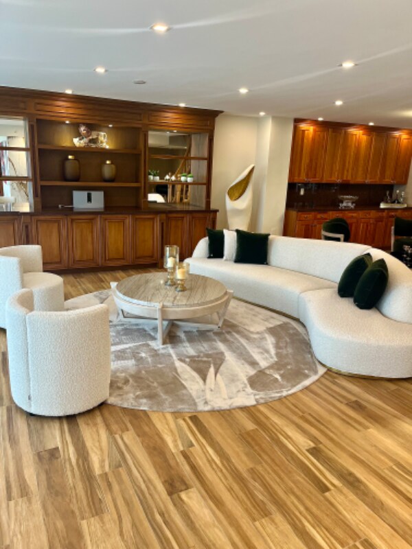 Building Photo - 11113 Biscayne Blvd
