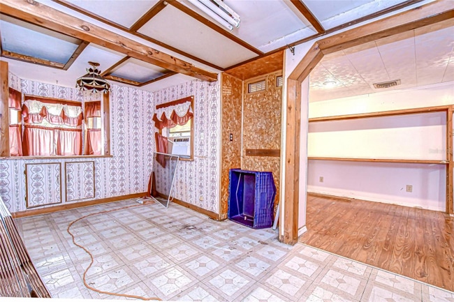 Photo - 5530 29th St N House