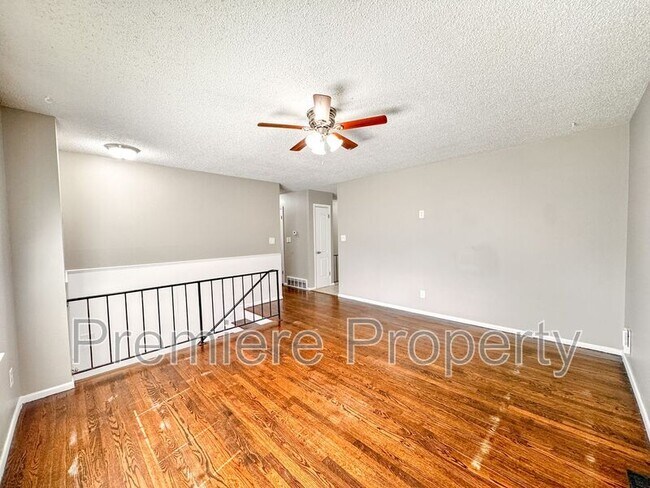 Foto del edificio - 11814 Fremont Ave