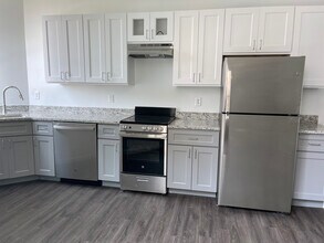 3200 Kensington Avenue Photo