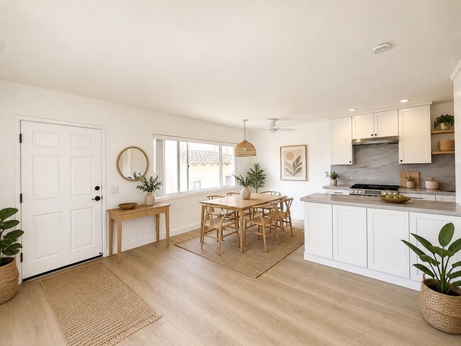 Dining and Entry - 701 9th St