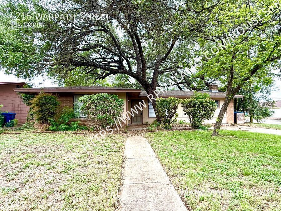 Foto principal - 4215 Warpath St