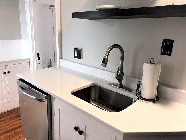 Foto del edificio - 283 Spring St