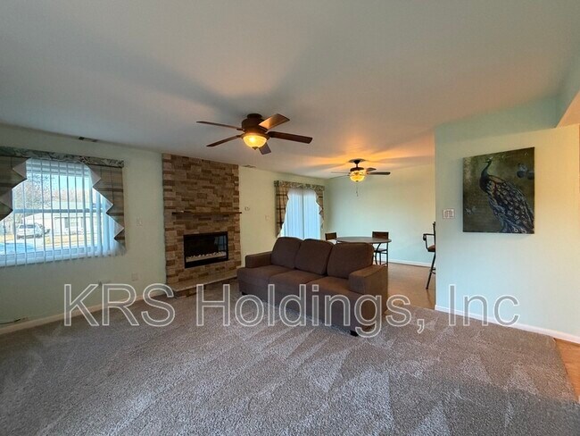 Foto del edificio - 117 Roane Dr