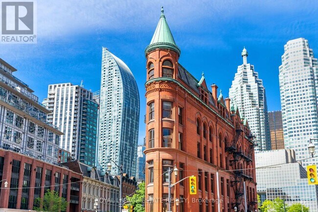 Building Photo - 109 Front St W