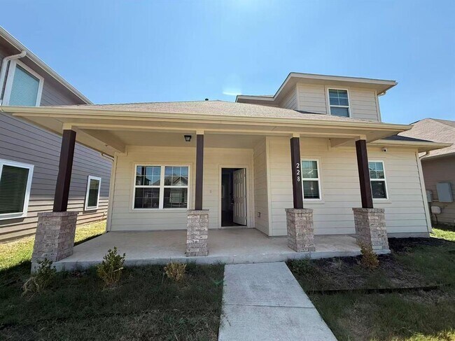Foto del edificio - 228 Bent Creek Dr