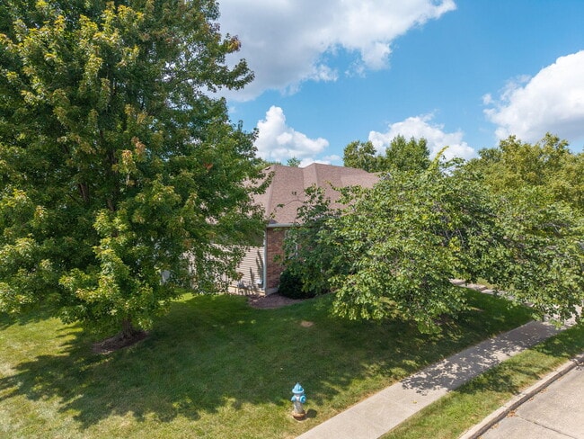 Building Photo - 1900 Muirfield Dr