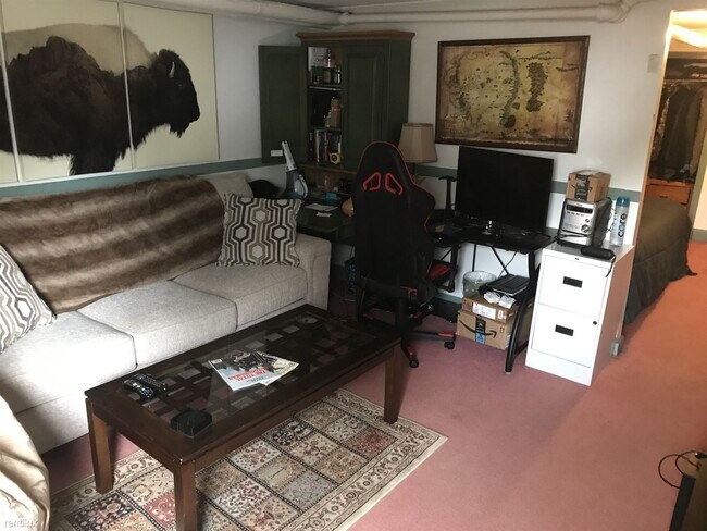 Building Photo - Studio, 1 bath 4plex - 27 Cameron Ave # 29