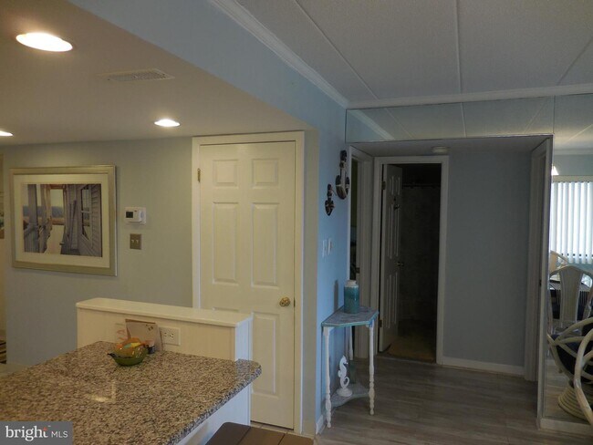 Foto del edificio - 13009 Wight St