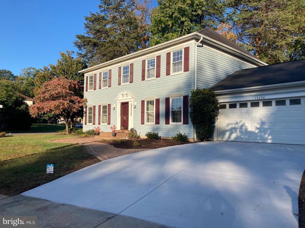Primary Photo - 13456 Point Pleasant Dr