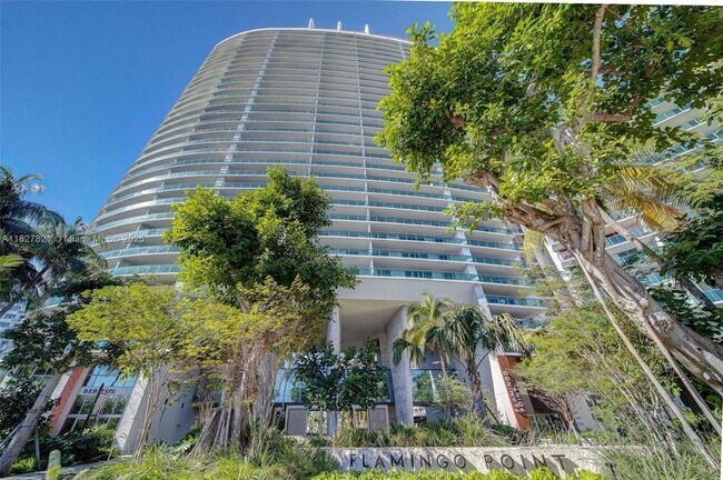 Foto del edificio - 1500 Bay Rd