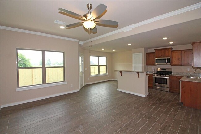 Foto del edificio - 1511 Purple Finch St