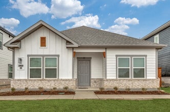 Building Photo - Cottages at Lake Lavon