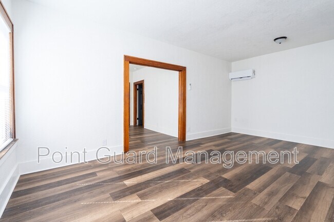 Foto del edificio - 423 N Emporia Ave