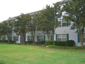 Building Photo - Arbor Glen Apartments