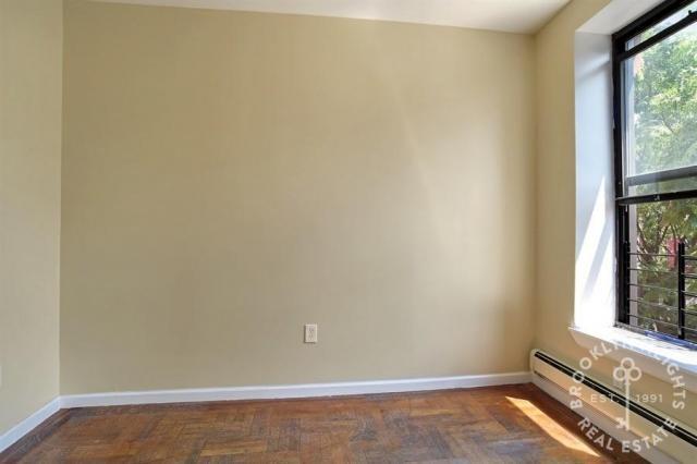 Building Photo - 3 bedroom in BROOKLYN NY 11221