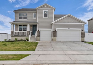 Building Photo - 5395 N Cliffrose Dr