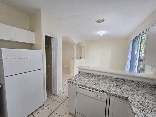 Foto del edificio - 2610 SE 14th Ave