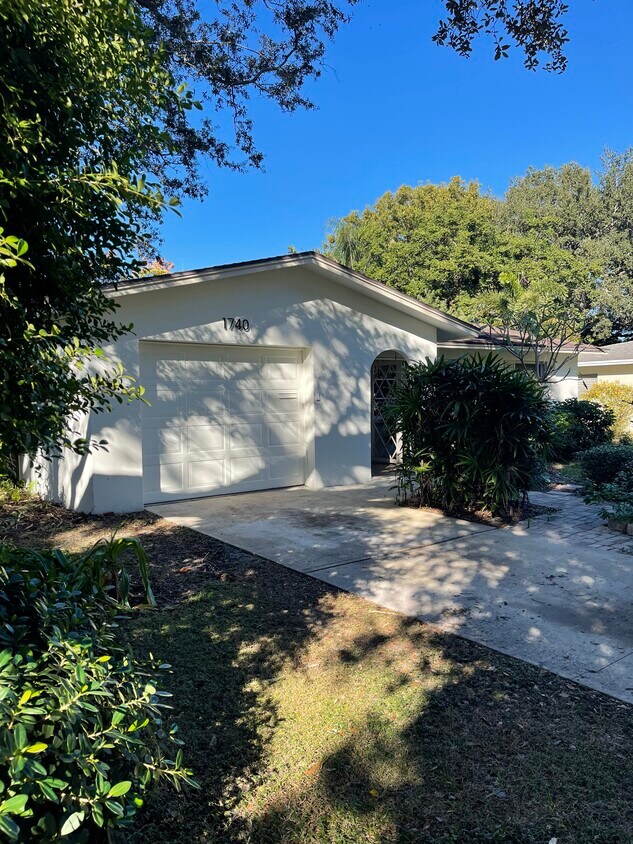 1740 Opal Ln, Belleair, FL 33756 House Rental in Belleair, FL