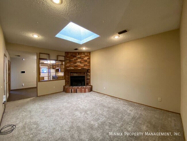 Foto del edificio - 6606 Hope Ave