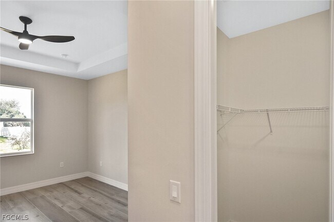 Building Photo - 1906 Northwest 28th Ave