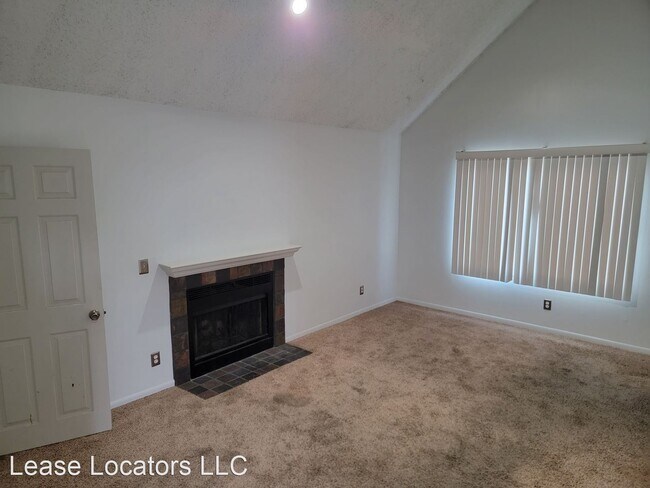 Building Photo - 2 br, 1 bath House - 3501 W 21st St