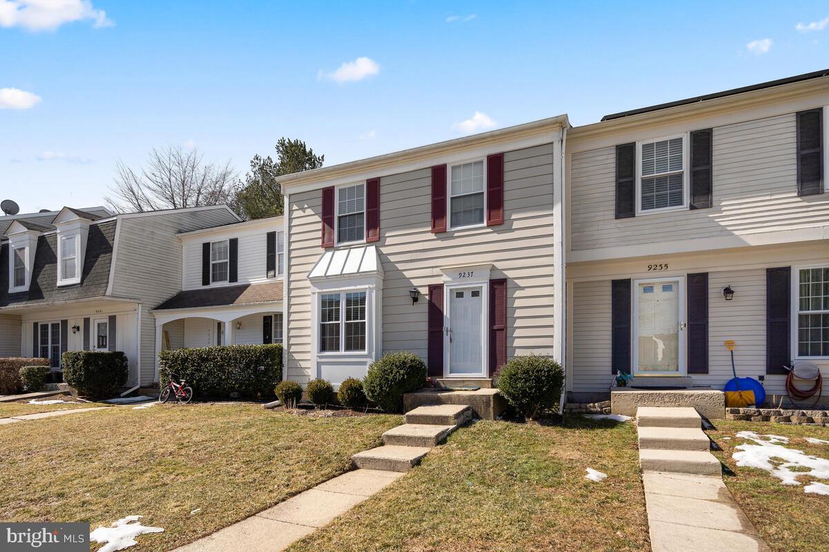 Primary Photo - 9237 Broadwater Dr