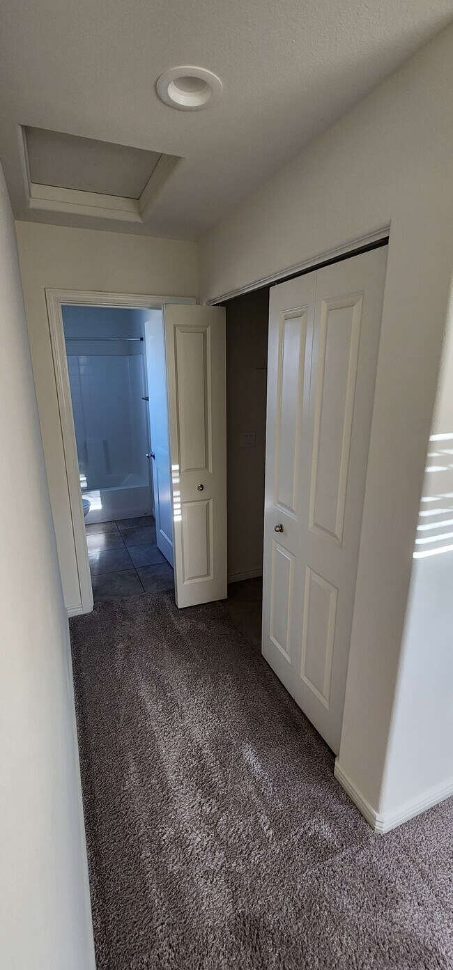 Foto del edificio - 162 Sweetwater Ln