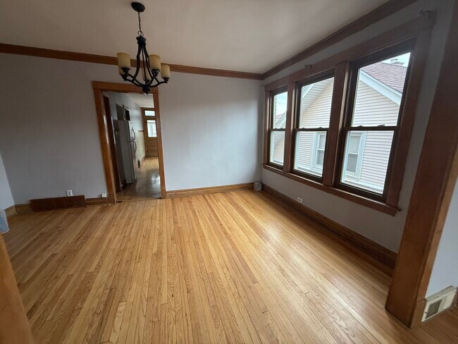 Foto del edificio - 5219 W Cuyler Ave