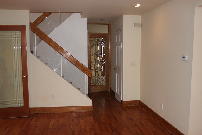 Foto del edificio - 26 Hollis Ln