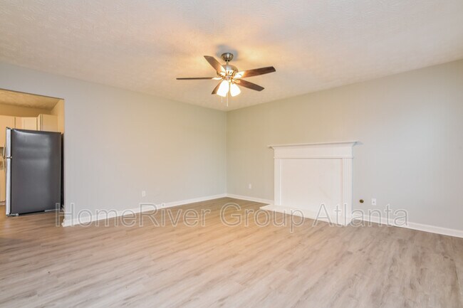 Building Photo - 6692 Etterlee Dr