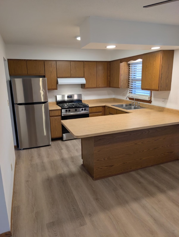 Photo - 1121 Dover St House