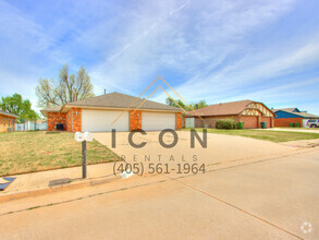 Building Photo - 1204 Summerton Pl