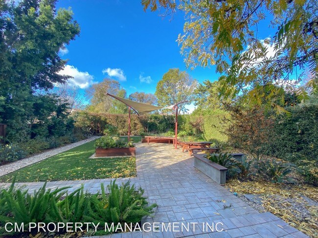 Foto del edificio - 2 br, 3 bath House - 955 North 3rd Street
