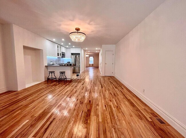 Foto del edificio - Beautiful 2 bedroom  with garden in South ...