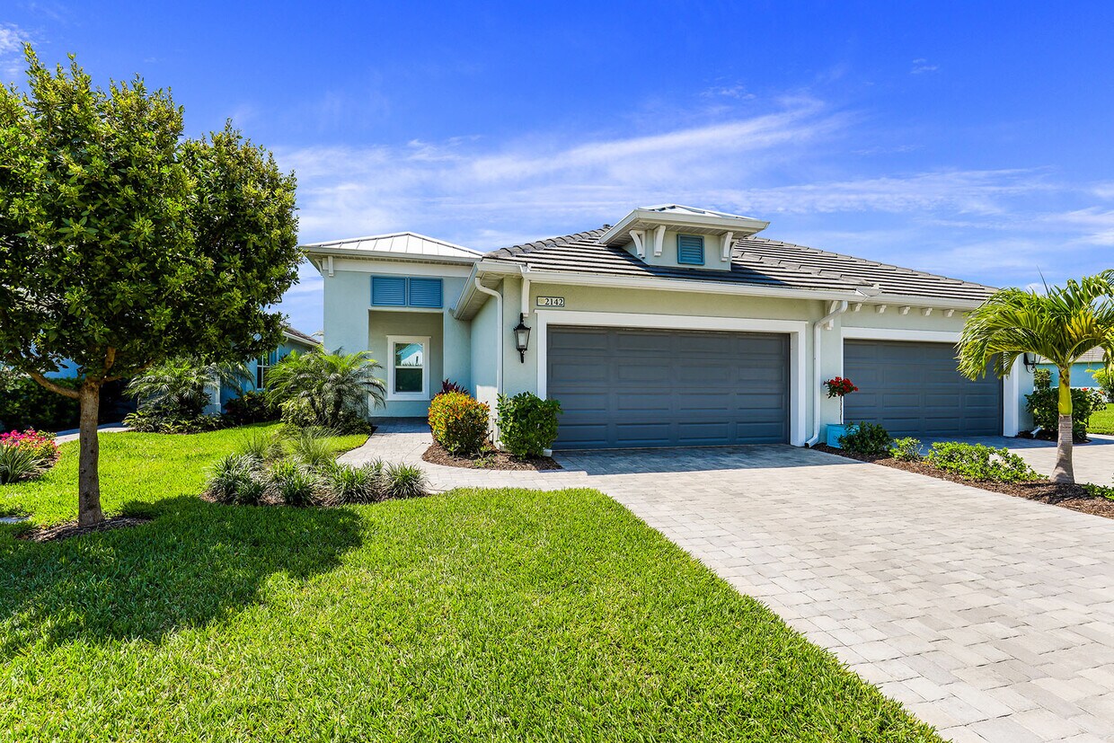 Primary Photo - 2142 Marquesa Cir