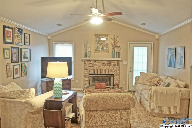 Building Photo - 102 McDermotts Way