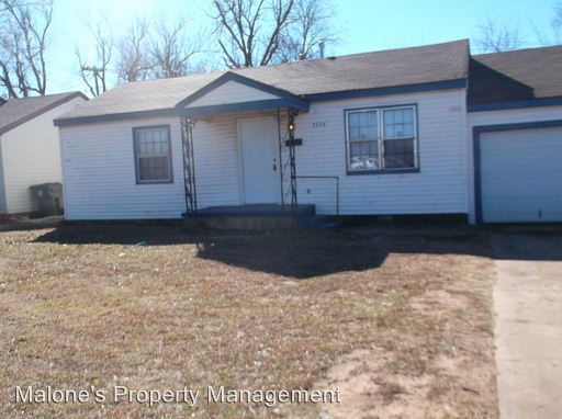 Primary Photo - 7224 SE 15th St