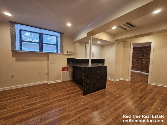 Photo - 1689 Beacon St Apartment