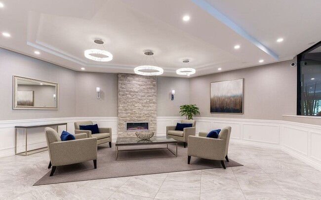Welcoming entrance, concierge, 24-hours security, cameras - 1300 Bloor St