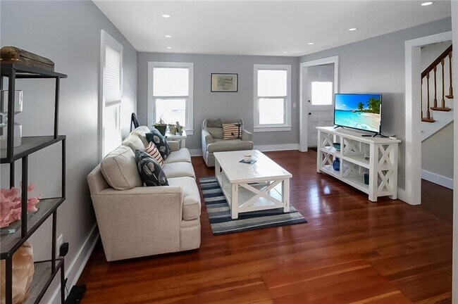 Building Photo - 1 Conrad Ct