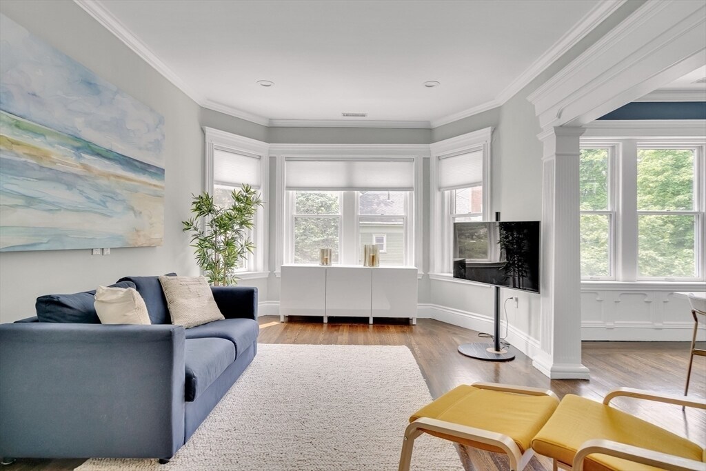 Foto principal - 105 Winchester St