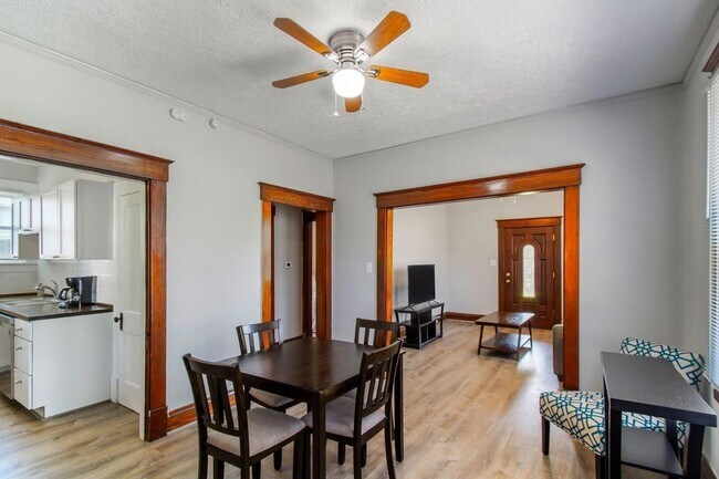 Foto del edificio - 7255 Osceola Dr