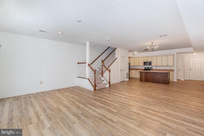 Foto del edificio - 105 High Pointe Dr