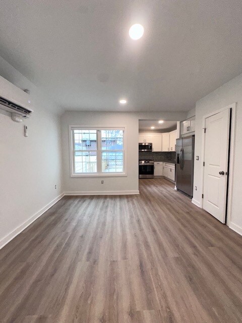 Foto del edificio - 40 W 12th St