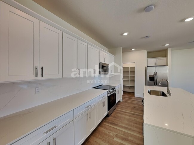 Foto del edificio - 10378 Beaver Tail St