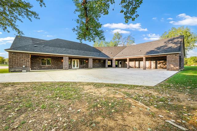 Building Photo - 3936 Estancia Way